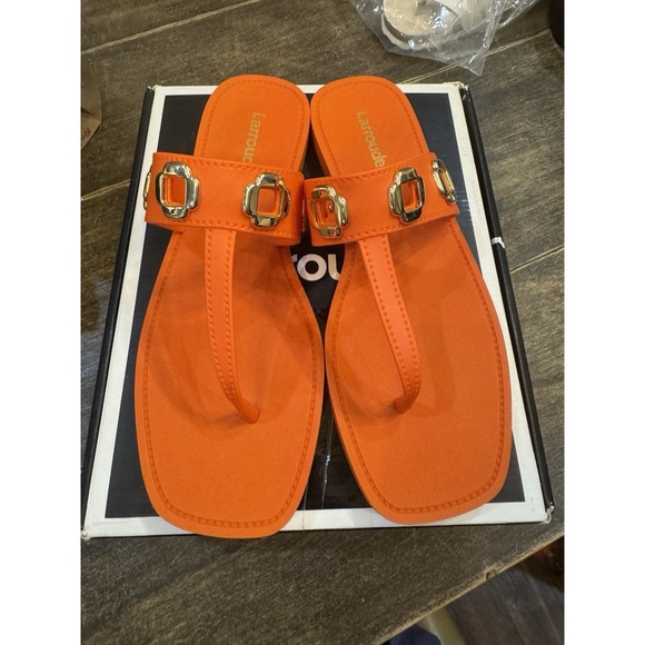 Larroude Women\'s Orange Gold Milan Grommet Thong Sandals Size 10/11 $140 MSRP‎ main image 7